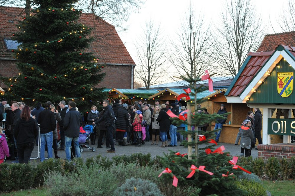 Adventsmarkt in Schweindorf @ Dorfplatz vor dem Dorfgemeinschaftshaus | Schweindorf | Niedersachsen | Deutschland